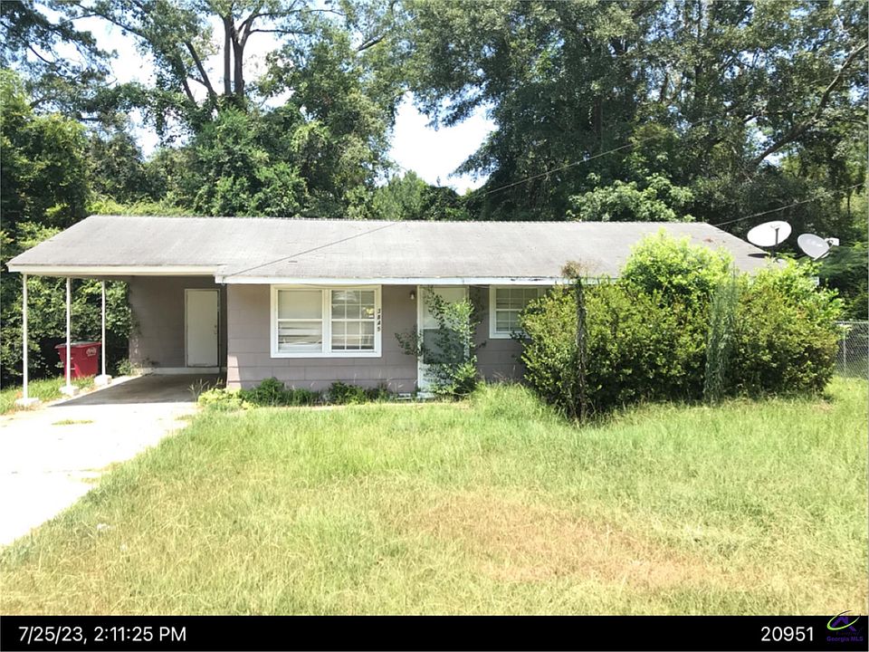 1st image of 3845 Spencer Cir