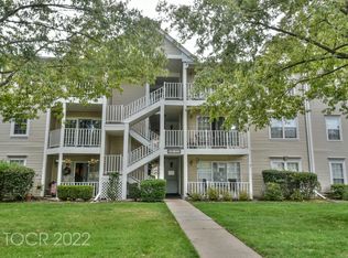 217 Larch Ln, Mahwah, NJ 07430