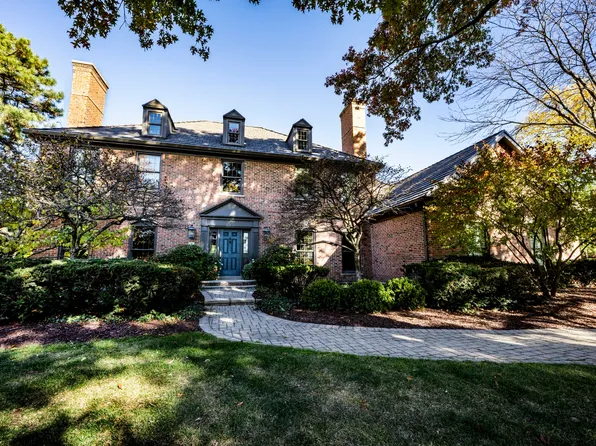 3 Bridle Ct, Burr Ridge, IL 60527