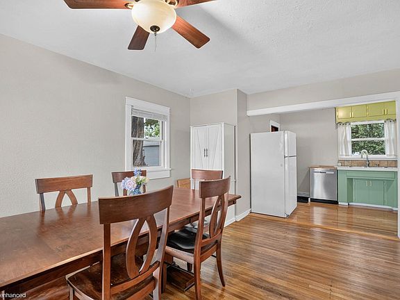 3rd image of 1670 Sager Ave