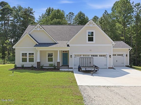 2nd image of 325 Propeller Lane