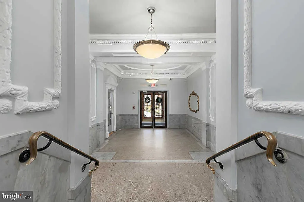 Building Photo - 3060 16th St NW #101