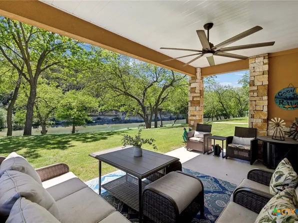 540 River Run APT 101, New Braunfels, TX 78132