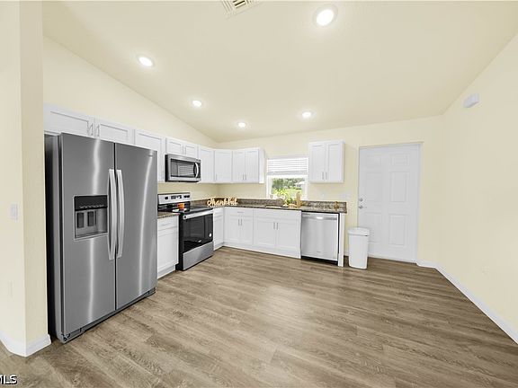 2nd image of 1405 Inwood Rd