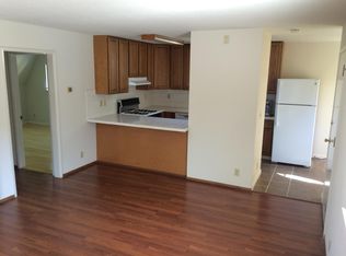 570 Lytton Ave, Palo Alto, CA 94301