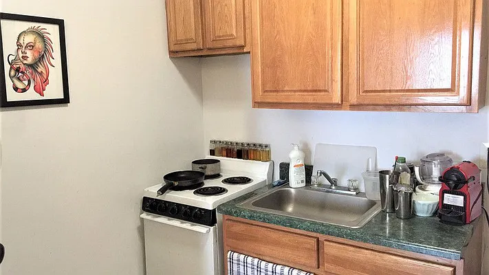 Rented by Nooklyn NYC LLC | media 46