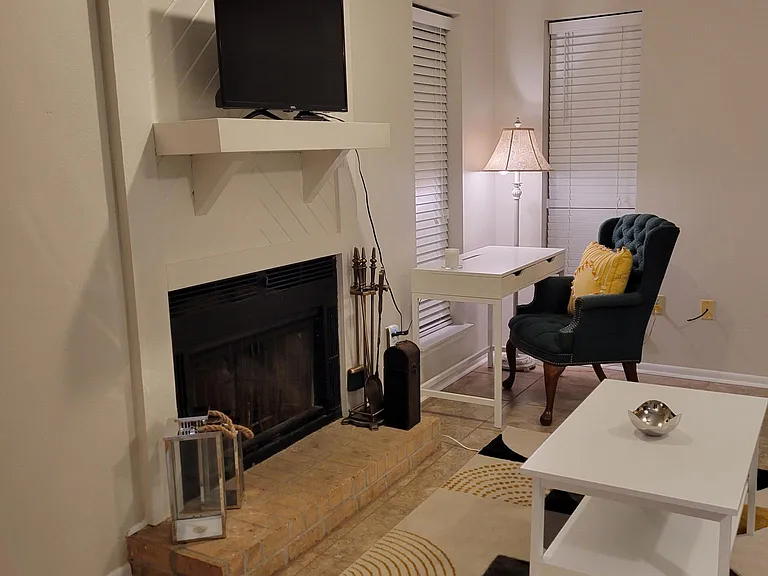 5120 Butter Creek Ln #4 — Photo 5