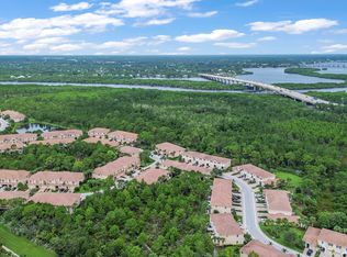 4268 SW Pine Cove Ct, Stuart, FL 34997