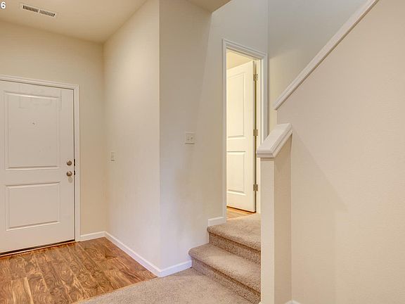 4th image of 1806 NE 77th Ct