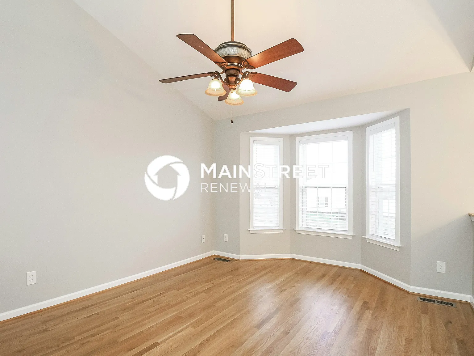 841 Eli Moore Ct — Photo 3