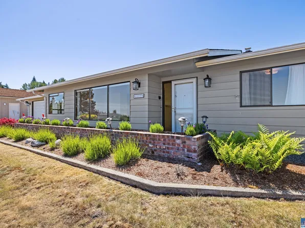 1356 E 8th St, Port Angeles, WA 98362