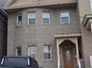 807 Sip St, Union City, NJ 07087