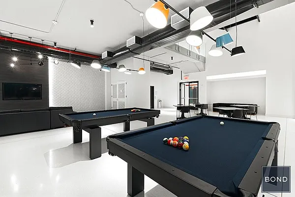 Rented by Bond New York | media 15