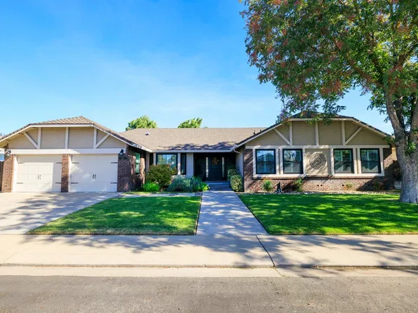 1300 Fruitridge Dr, Modesto, CA 95351