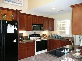 2nd image of 1496 Farrindon Cir