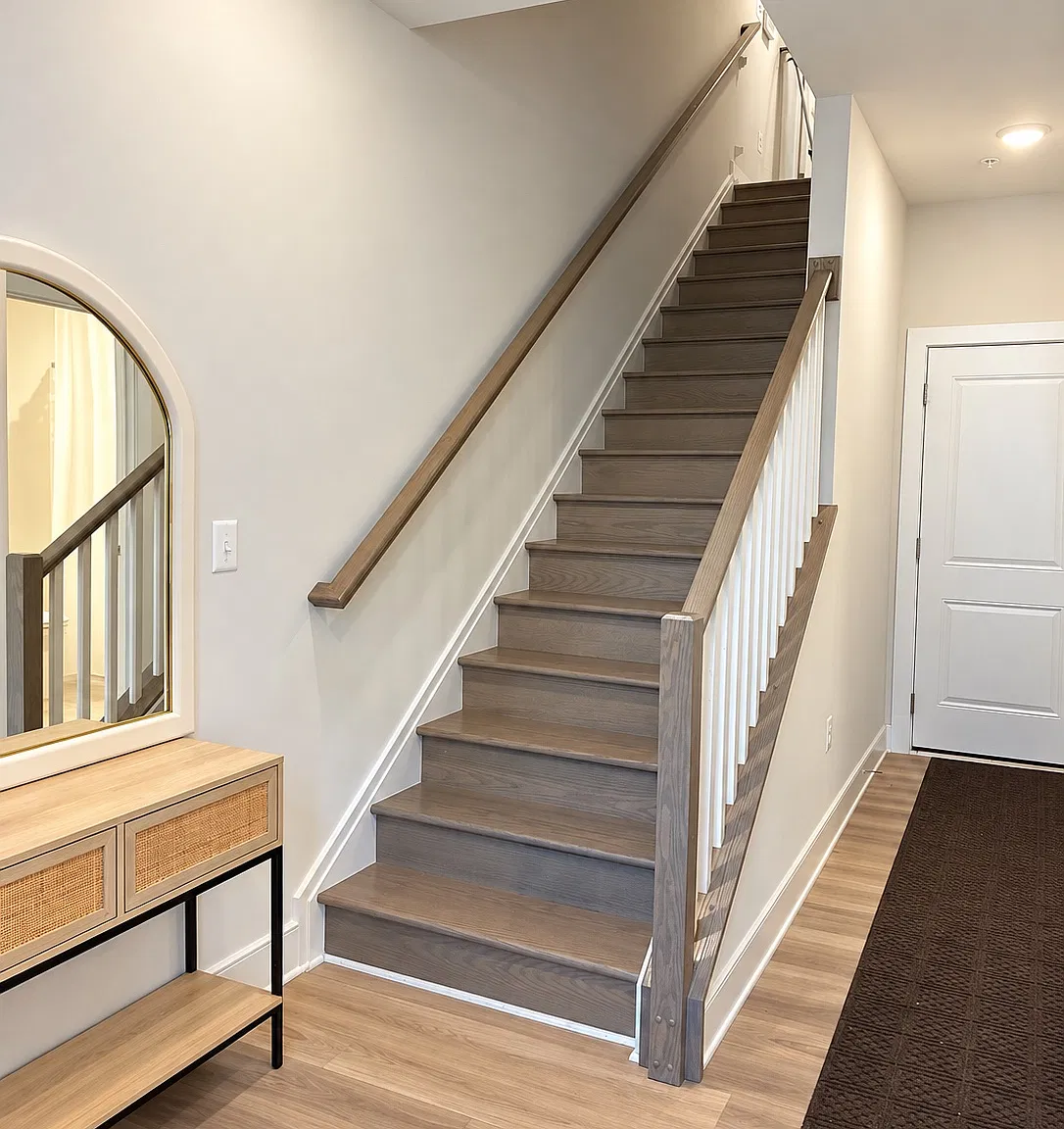 5 bed, 4.5 bath, 2190 sqft, $4,750 — Photo 4