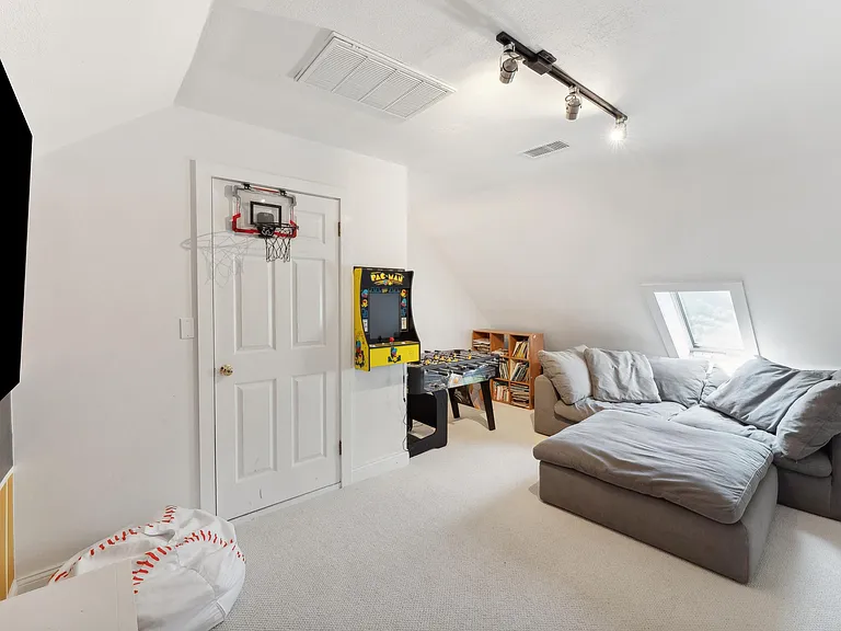 14 Meadowgrass Ln — Photo 19
