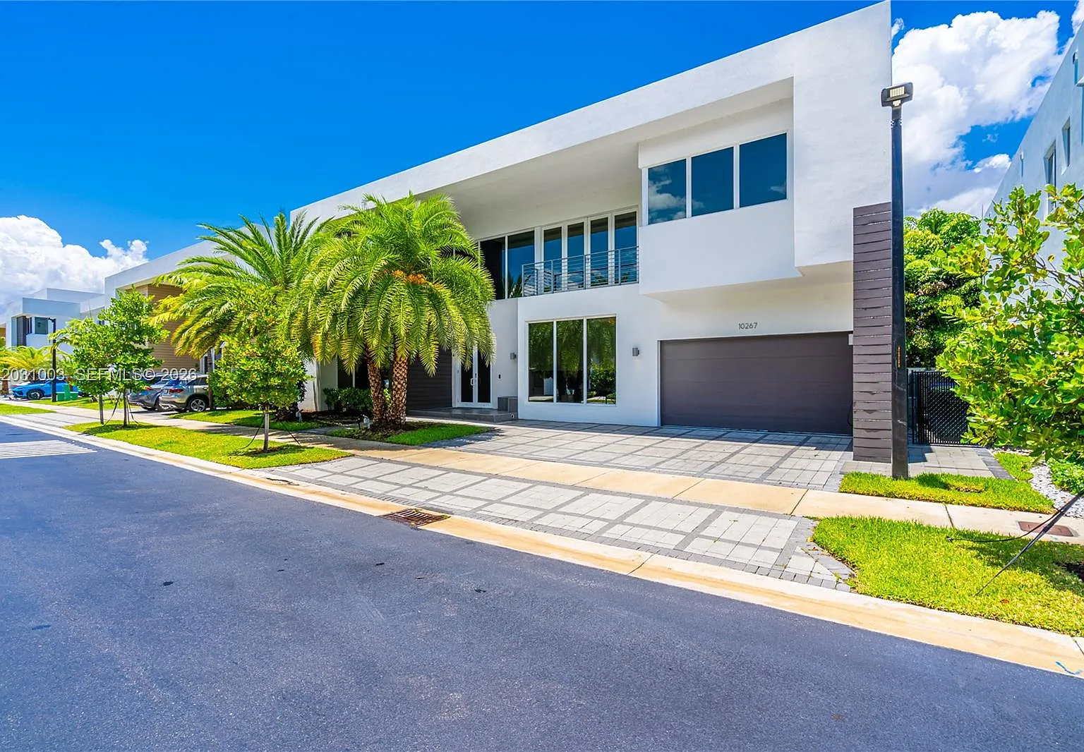 Doral Commons Residential — Photo 2