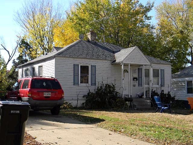 2nd image of 9420 Bataan Dr