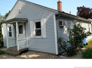 96 Seaman Cir, Manchester, CT 06040