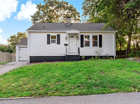 95 Newfield Ave, Warwick, RI 02888