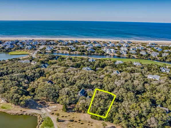 17 Red Cedar Trail, Bald Head Island, NC 28461