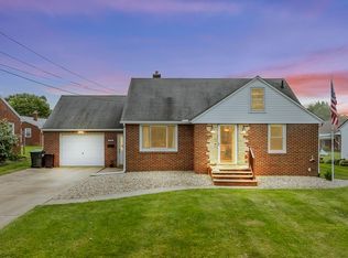 514 S Nickelplate St, Louisville, OH