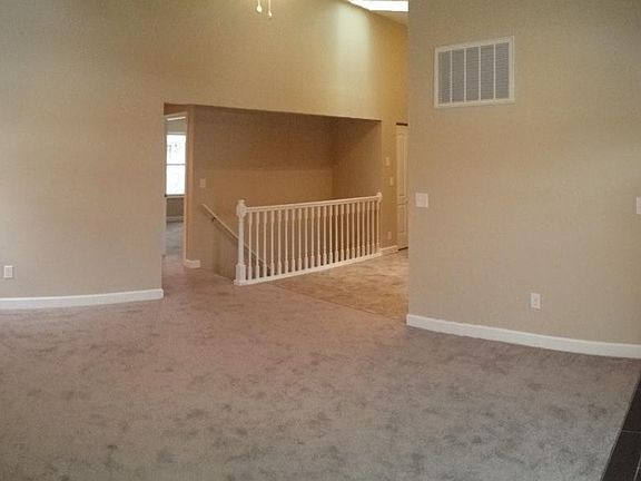 3rd image of 519 Pepperhill Ct