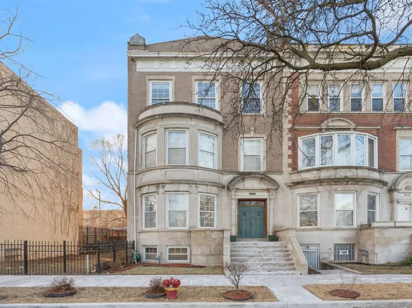 3816 S King Dr APT 2, Chicago, IL 60653