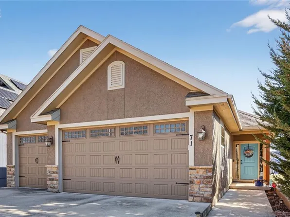 71 Anchor Dr, Lake Tapawingo, MO 64015