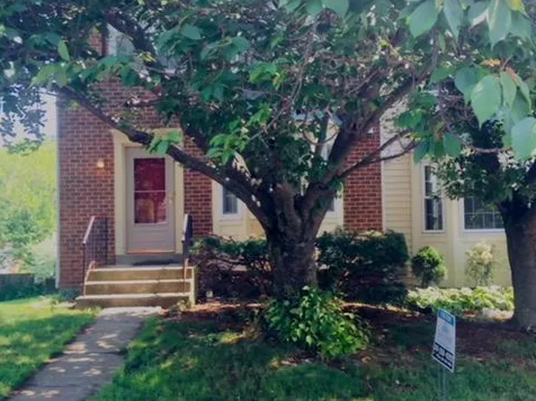 12407 Herrington Manor Dr, Silver Spring, MD 20904