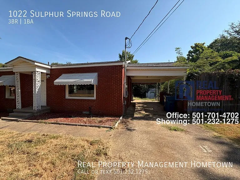 1022 Sulphur Springs Rd — Photo 2
