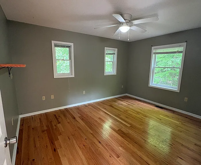 275 N Sugar Creek Dr — Photo 4