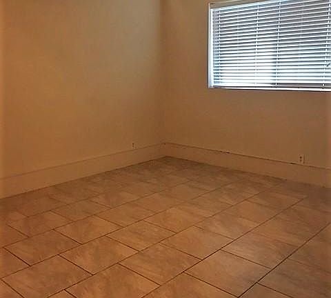 B St 715 B Ad Pic 4_02012019