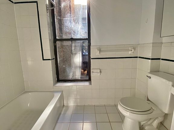 5th image of 433 E 80th St #16C