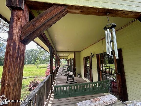 4th image of 273 Vincetown Rd