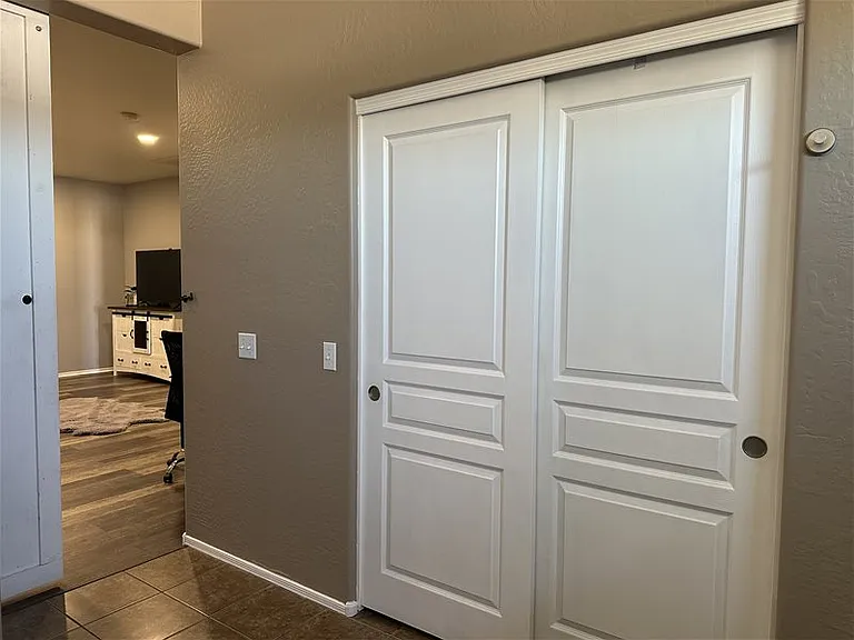 15511 N 170th Ln — Photo 20