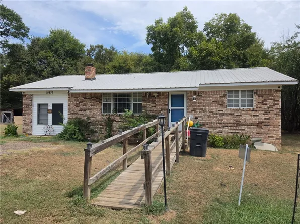 10876 Salem Rd, Ola, AR 72853