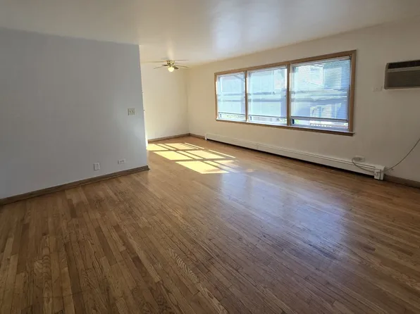 4114 N Kedvale Ave APT 2E, Chicago, IL 60641