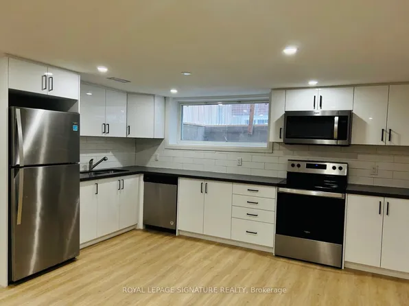 49 Edinburgh Rd #Basement, Kitchener, ON N2B 1M4