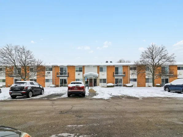 8872 Jody Ln APT 2E, Des Plaines, IL 60016