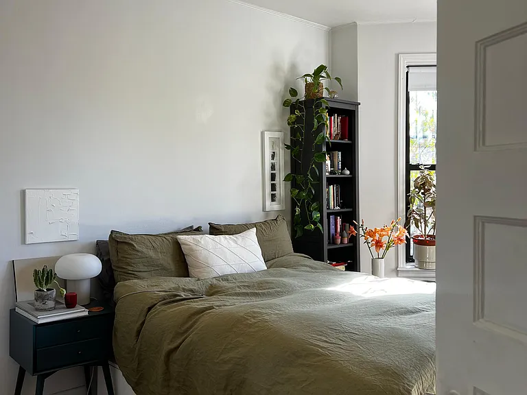 208 Sterling St #2 — Photo 7