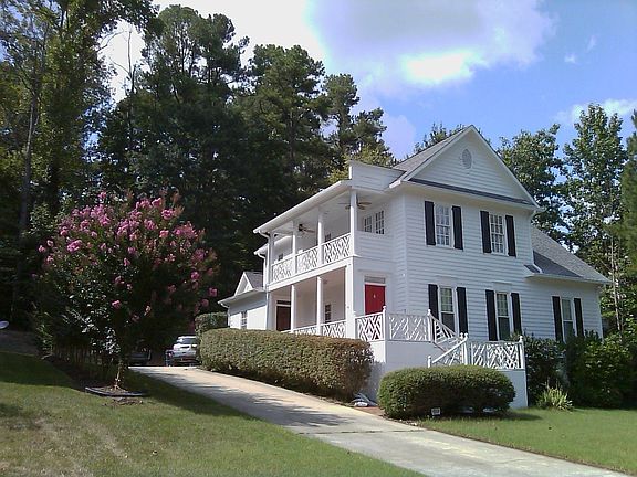 2nd image of 2616 E Shoreham St