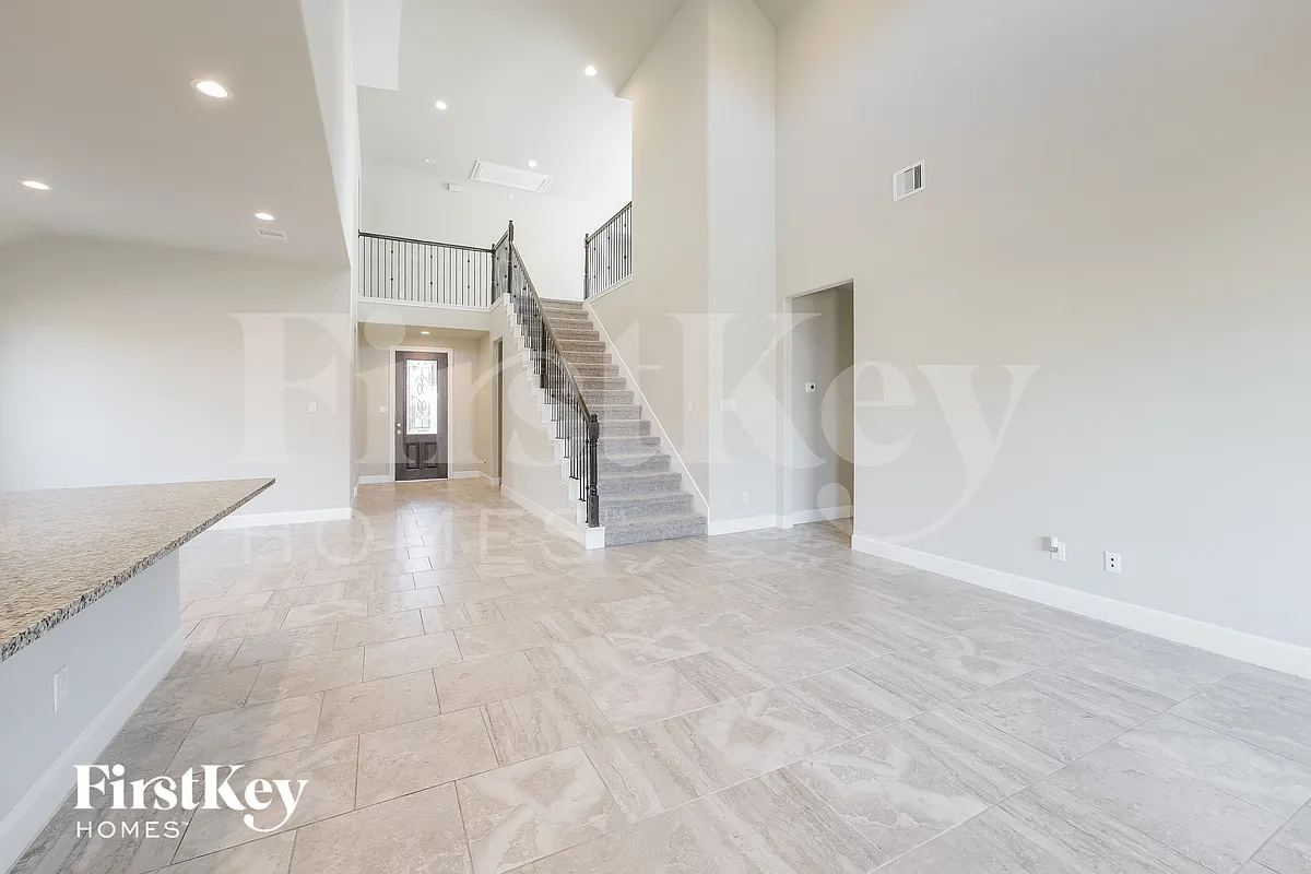 Building Photo - 1126 Orange Dawn Dr