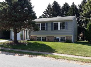 138 Tanglewood Ln, Lancaster, PA 17601