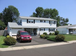 229 Tewksbury Rd, Fairless Hills, PA 19030