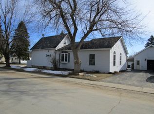 86 Champlain St, Rouses Point, NY 12979