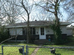 3004 Montana Ave, Bryan, TX 77803