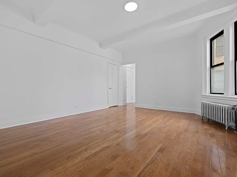 244 W 72nd St #7D — Photo 5