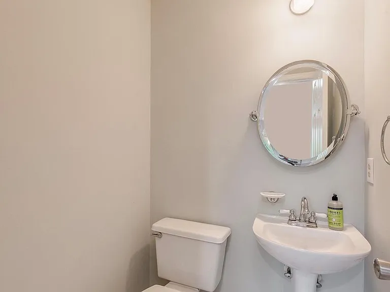 819 Jubal Way — Photo 13